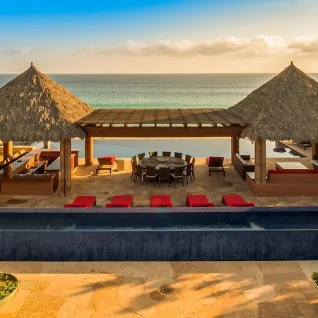 Beachfront Luxury With Staff Villa Tranquilidad